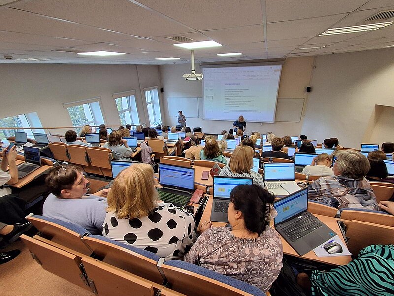 68 matemātikas skolotāji un viņu skolēni 25 Latvijas skolās iesaistās OECD projektā “Atgriezeniskās saites spēks”